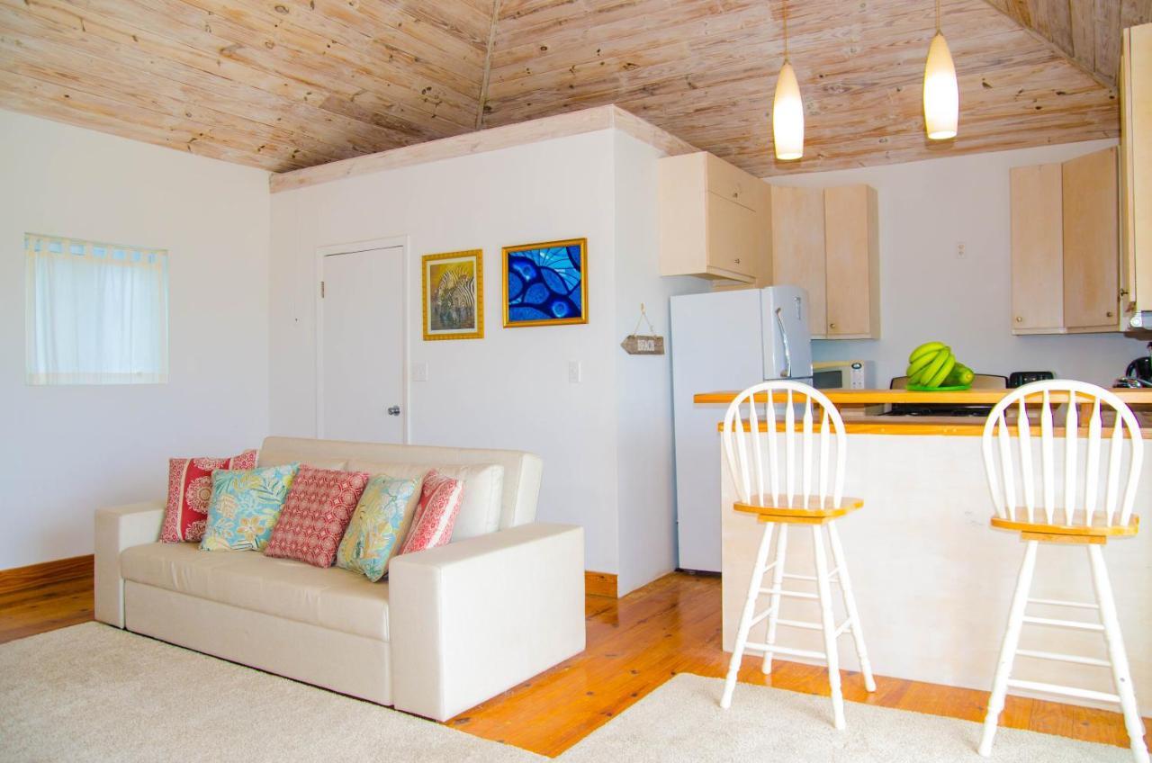 Ocean View Cottage - At Orange Hill Nassau Exteriör bild